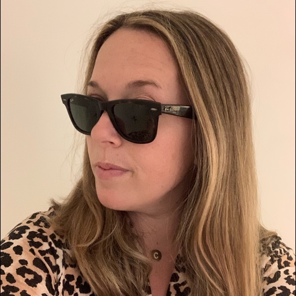 Rayban Wayfarer Tortoise - Picture 5 of 5